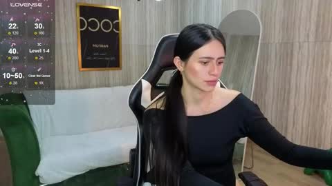 Bella online show from October 15, 7:58 pm