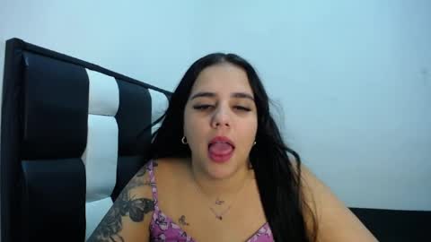 Snapshot of baby_madyy chatting on June 10, 4:01 am Madyy online show from June 10, 4:01 am