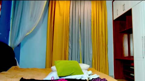 Snapshot of baby_petite1 chatting on September 12, 1:28 am Baby Petite online show from September 12, 1:28 am
