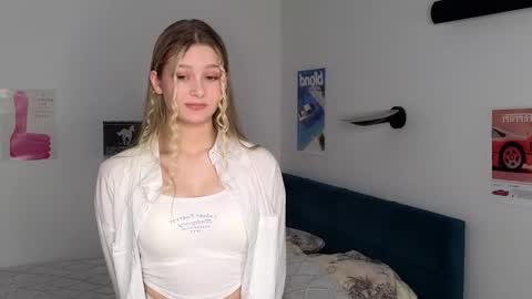 Ruth online show from September 18, 8:22 pm