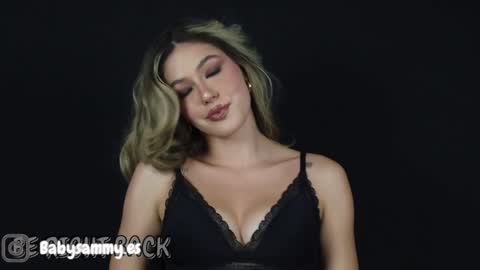 Snapshot of baby_sammyy chatting on February 15, 7:54 pm Baby Sammyy online show from February 15, 7:54 pm