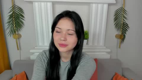 Snapshot of baby_sunsh1ne_ chatting on June 8, 12:58 am baby_sunsh1ne_ online show from June 8, 12:58 am