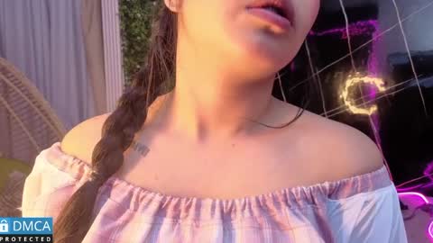 baby_sweet2010 online show from April 4, 1:59 am