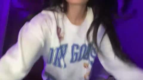 Snapshot of babyaves chatting on November 6, 6:25 am babyaves online show from November 6, 6:25 am