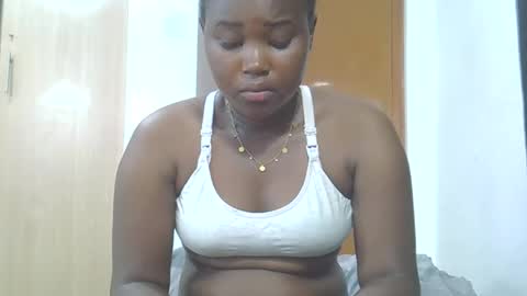 Snapshot of babyavil chatting on January 18, 1:59 pm babyavil online show from January 18, 1:59 pm
