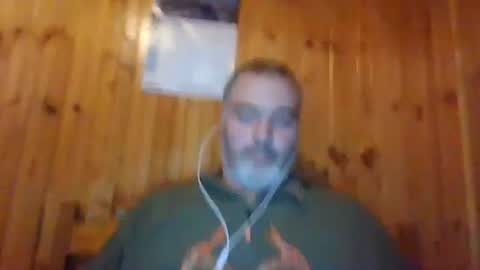 Darren online show from December 4, 5:54 pm