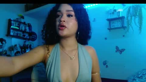 babybombom08 online show from March 31, 12:12 am