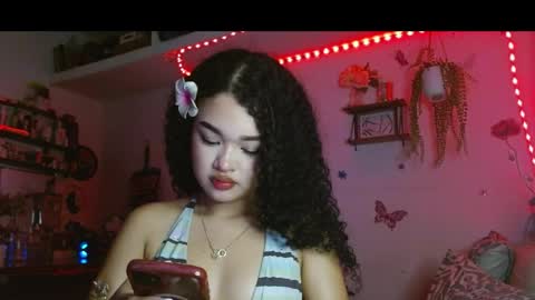 babybombom08 online show from April 10, 12:16 am