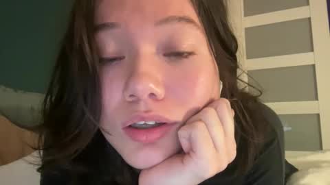 ava online show from February 21, 12:44 am