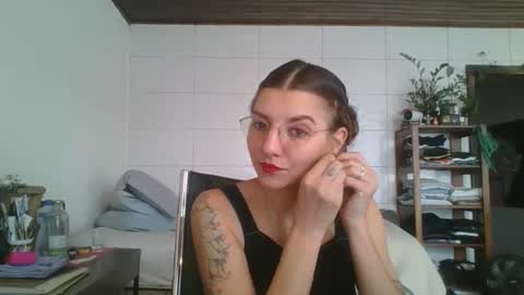 babydemon6 online show from September 19, 12:28 pm