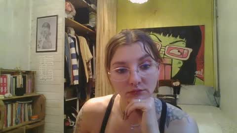 babydemon6 online show from June 11, 7:23 pm