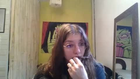 babydemon6 online show from June 23, 2:15 pm