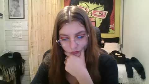 babydemon6 online show from August 5, 7:28 pm