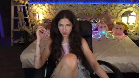 Snapshot of babyflowerr chatting on May 8, 7:08 pm Sasha online show from May 8, 7:08 pm
