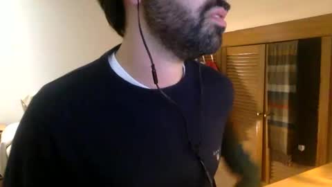 Tom A.    online show from December 9, 1:29 am