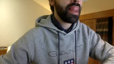 Tom A.    online show from December 13, 11:23 am