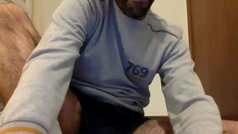 Tom A.    online show from February 14, 11:31 pm