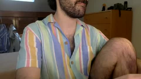 Snapshot of babyhardy chatting on June 16, 10:51 am Tom A. online show from June 16, 10:51 am