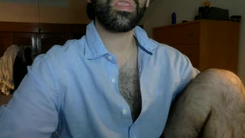 Snapshot of babyhardy chatting on June 19, 10:35 pm Tom A. online show from June 19, 10:35 pm