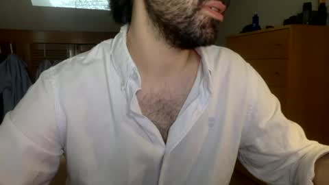 Snapshot of babyhardy chatting on June 20, 10:40 am Tom A. online show from June 20, 10:40 am