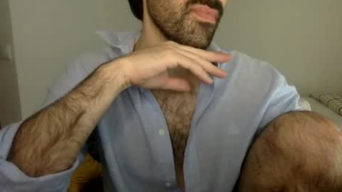 Snapshot of babyhardy chatting on June 26, 10:52 am Tom A. online show from June 26, 10:52 am