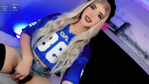 babyisaa online show from May 27, 5:59 am