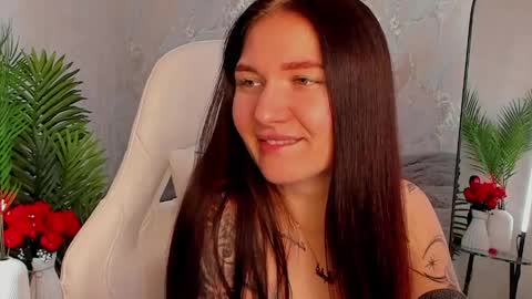 Sophia online show from April 4, 3:16 am