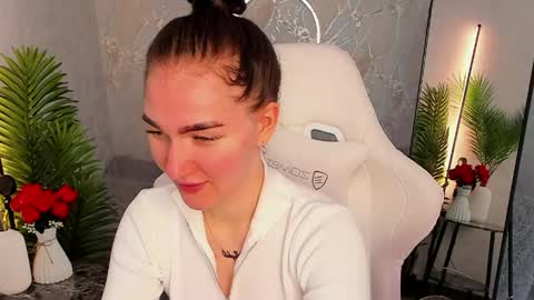Sophia online show from May 20, 1:45 am