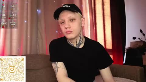 LOLA online show from April 23, 3:52 am