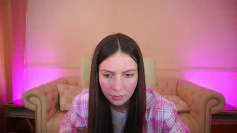 Lady Vi online show from April 6, 12:50 pm