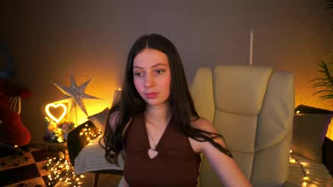 Lady Vi online show from June 5, 1:28 pm