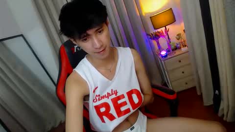 Snapshot of babymasterbater chatting on September 8, 4:17 pm call me james online show from September 8, 4:17 pm