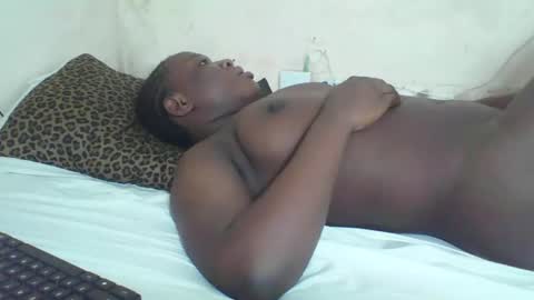 Snapshot of babymolly2 chatting on May 1, 11:48 am Rossy Kwekwe online show from May 1, 11:48 am