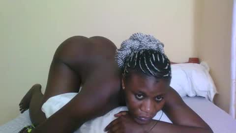 PRISCILLAH online show from April 3, 7:56 pm