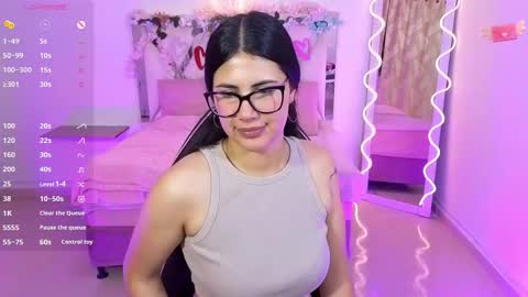  VENU  online show from September 18, 3:19 am