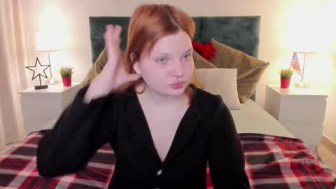 babyyulli online show from March 16, 5:24 am