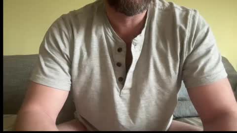 Snapshot of backroadboy chatting on January 11, 2:47 pm backroadboy online show from January 11, 2:47 pm