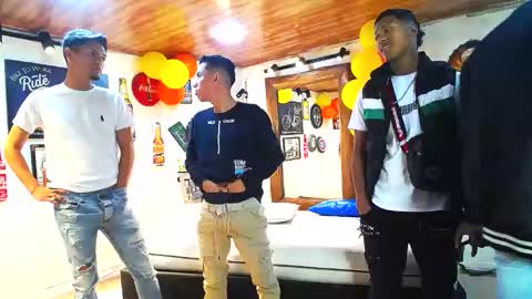 Snapshot of backyardigans chatting on January 27, 6:52 pm backyardigans online show from January 27, 6:52 pm