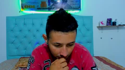 Snapshot of bad__couple_ chatting on October 13, 7:47 pm s online show from October 13, 7:47 pm