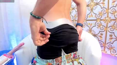 bad_boy_21_ online show from March 17, 11:41 pm