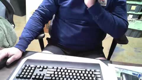 bad_dad158 online show from November 11, 1:05 am