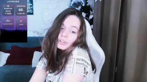 Snapshot of bad_girl009 chatting on December 14, 7:03 pm Lin online show from December 14, 7:03 pm