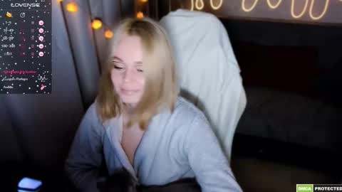 Snapshot of bad_girl009 chatting on October 28, 9:39 pm Lin online show from October 28, 9:39 pm