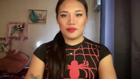 Snapshot of bad_kitty_amara chatting on February 14, 11:56 pm AMARA - FOLLOW ME AND THUMBS UP online show from February 14, 11:56 pm