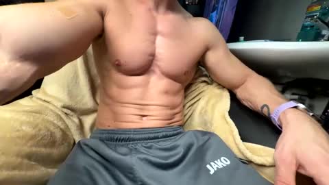 Snapshot of badboy951337 chatting on January 6, 2:47 pm Badboy95 online show from January 6, 2:47 pm