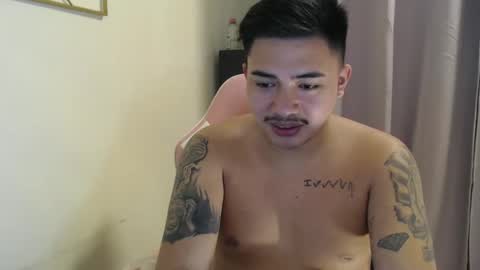 Snapshot of badboy_hanns chatting on October 16, 1:12 pm HANNS online show from October 16, 1:12 pm