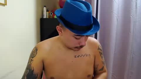 Snapshot of badboy_hanns chatting on December 4, 12:25 pm HANNS online show from December 4, 12:25 pm