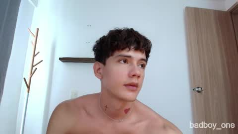 Snapshot of badboy_one chatting on May 6, 3:39 pm jhojan online show from May 6, 3:39 pm