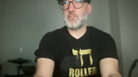 Snapshot of badboymusician chatting on October 18, 11:38 pm RockHardDrummer online show from October 18, 11:38 pm