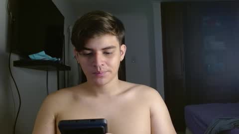 badbunny_69_ online show from January 6, 8:23 pm